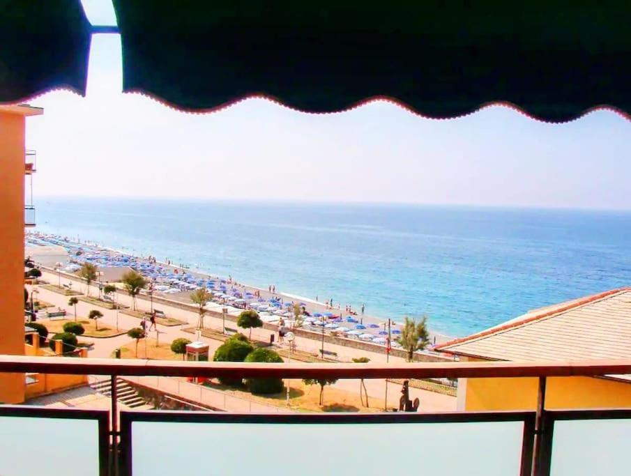 Casa Vacanze Tani' Intero Appartamento Sul Mare Deiva Marina Exterior foto